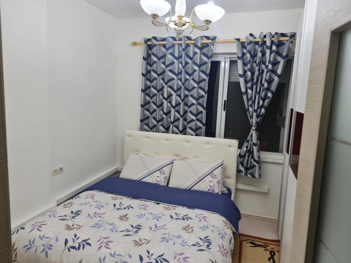 Saloon Apartment Tiranë Ngoại thất bức ảnh